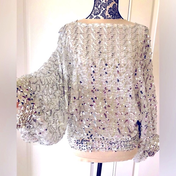 Neiman Marcus VTG 60’s Metallic Silver sequin Sheer dolman blouson Size S-M - Picture 3 of 17